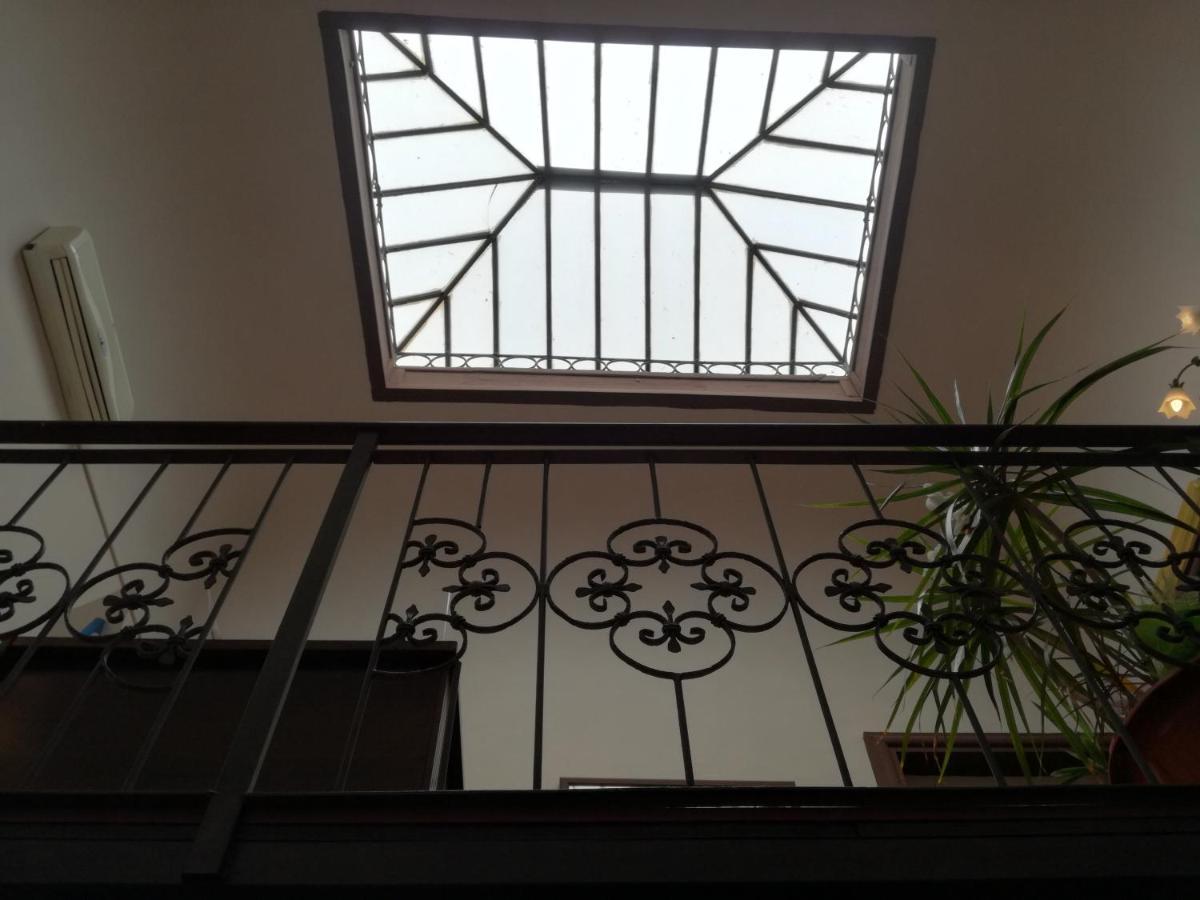 Hotel Biscari 2*